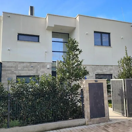 Individual San Pietro Complex Lalzi Bay Villa