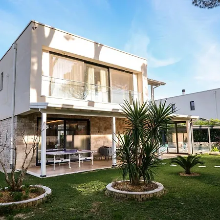 Individual San Pietro Complex Lalzi Bay Villa